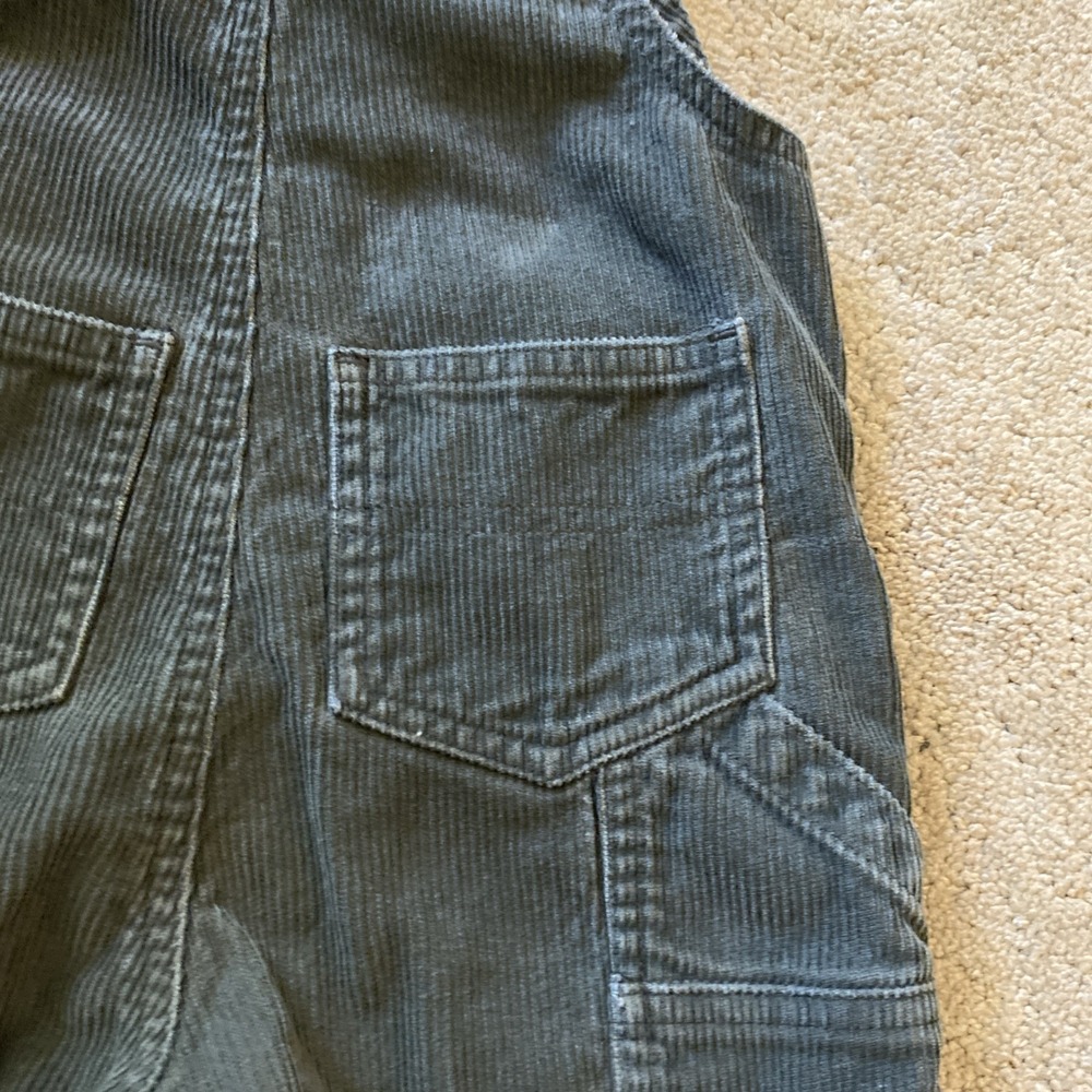 VINTAGE OSHKOSH TODDLER OLIVE GREEN CORDUROY OVERALLS BIB POCKET SIZE 18 MTHS - Picture 13 of 16